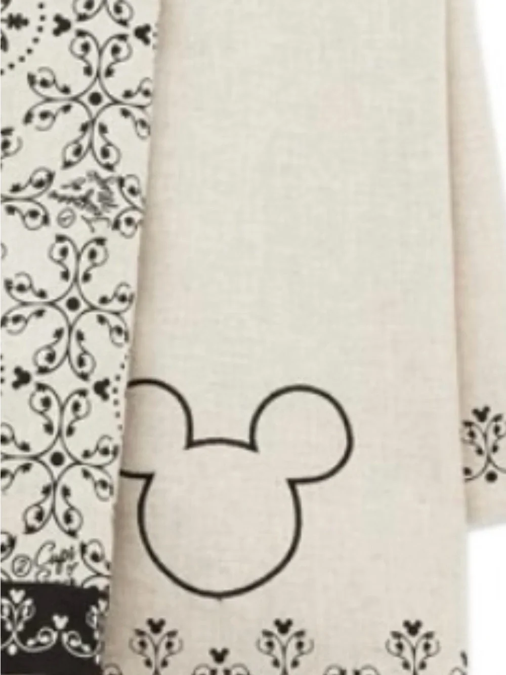 NWT Disney Parks Mickey Mouse Filigree Kitchen Towel Set  (2 Packs/ 4 total)